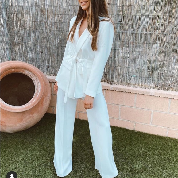 Zara belted blazer+ pants bloggers favorite - Picture 13 of 16